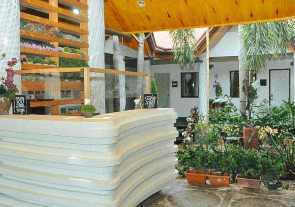Infinite Green Pension Puerto Princesa Exterior foto