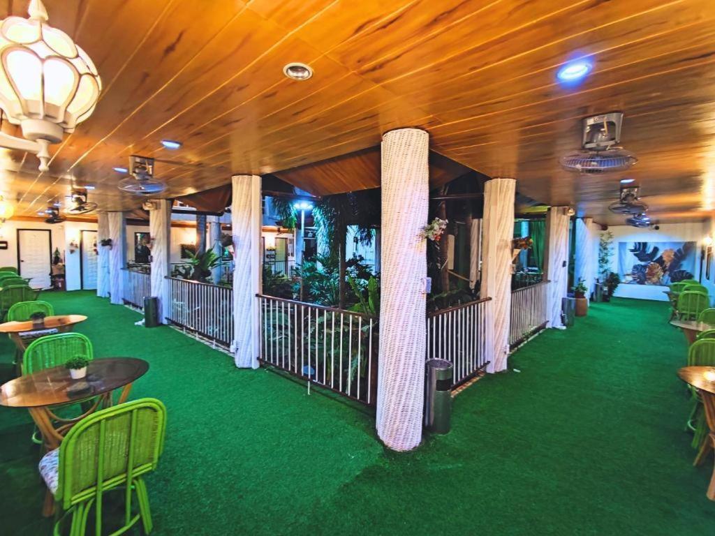 Infinite Green Pension Puerto Princesa Exterior foto